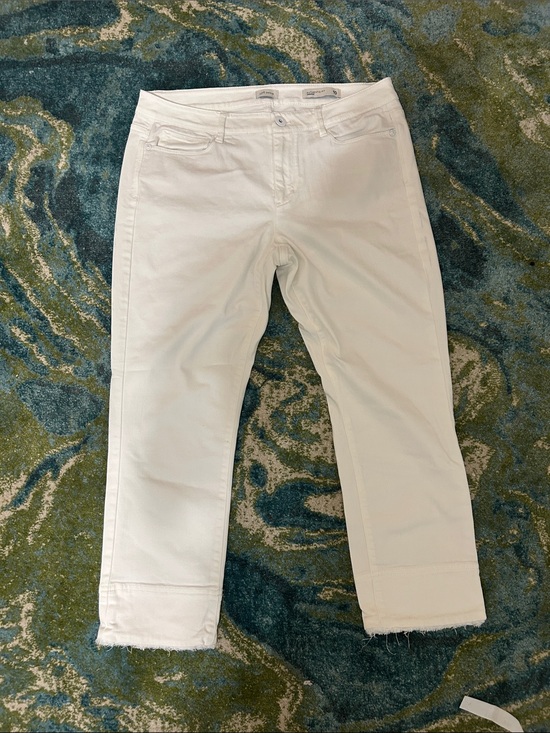 J. Jill Denim - J. Jill White Cropped Ankle Jeans with Raw Hem